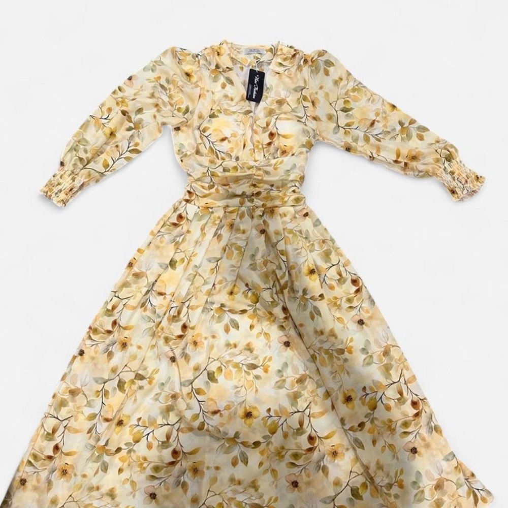 Beautiful yellow floral long sleeve smocked waist midi dress size S